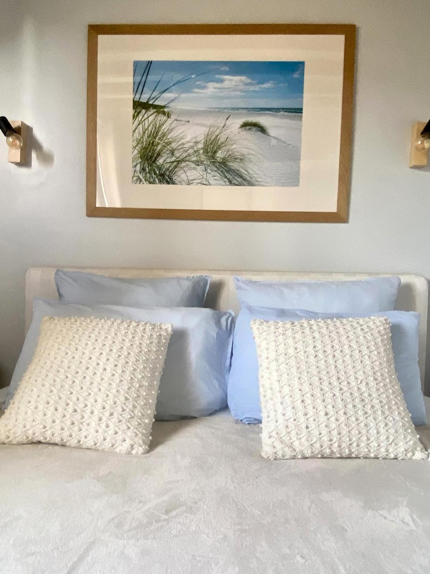 Le Clos De La Barre- Chambres D'Hotes De Charme En Normandie-Basly-Proche Plage Debarquement Esterno foto